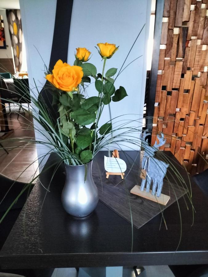 Hotel Le 6 3 Home Port En Bessin Zewnętrze zdjęcie